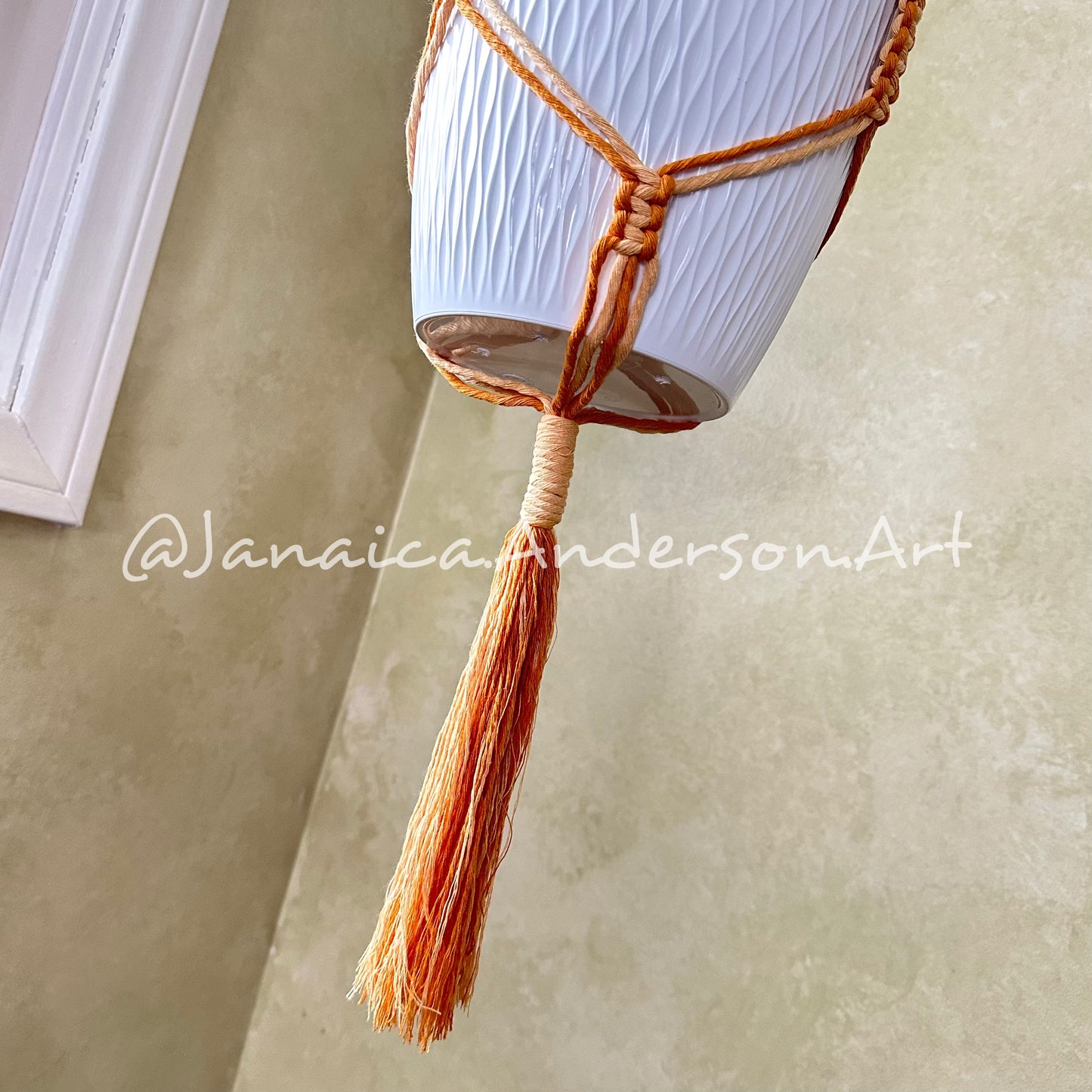 Macramé Plant Hanger No.36