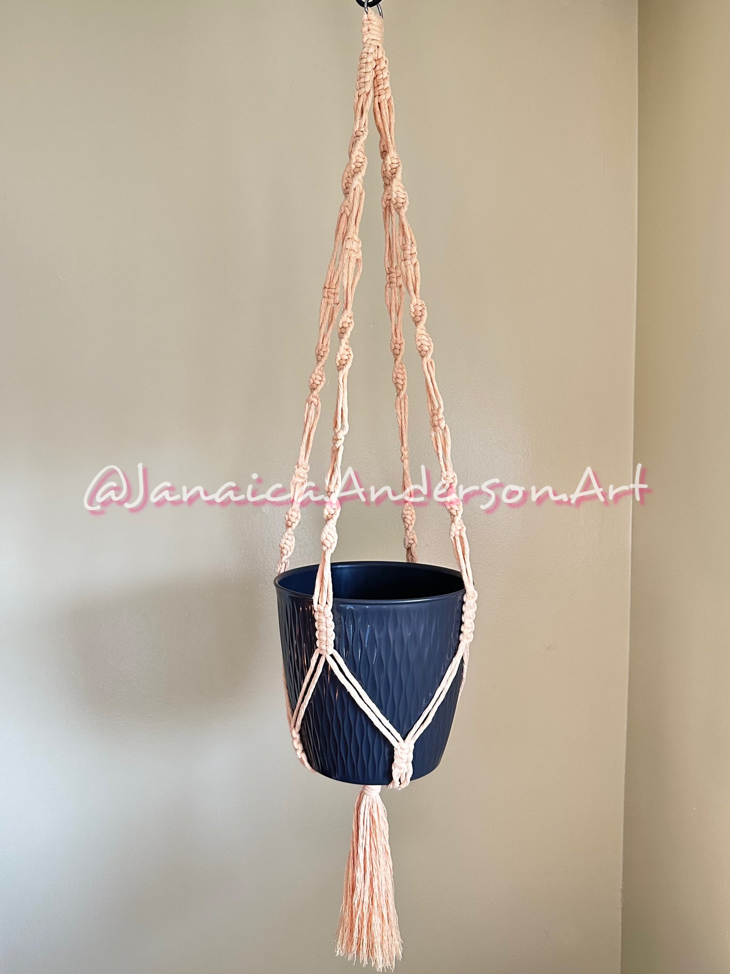 Macramé Plant Hanger Lg.7