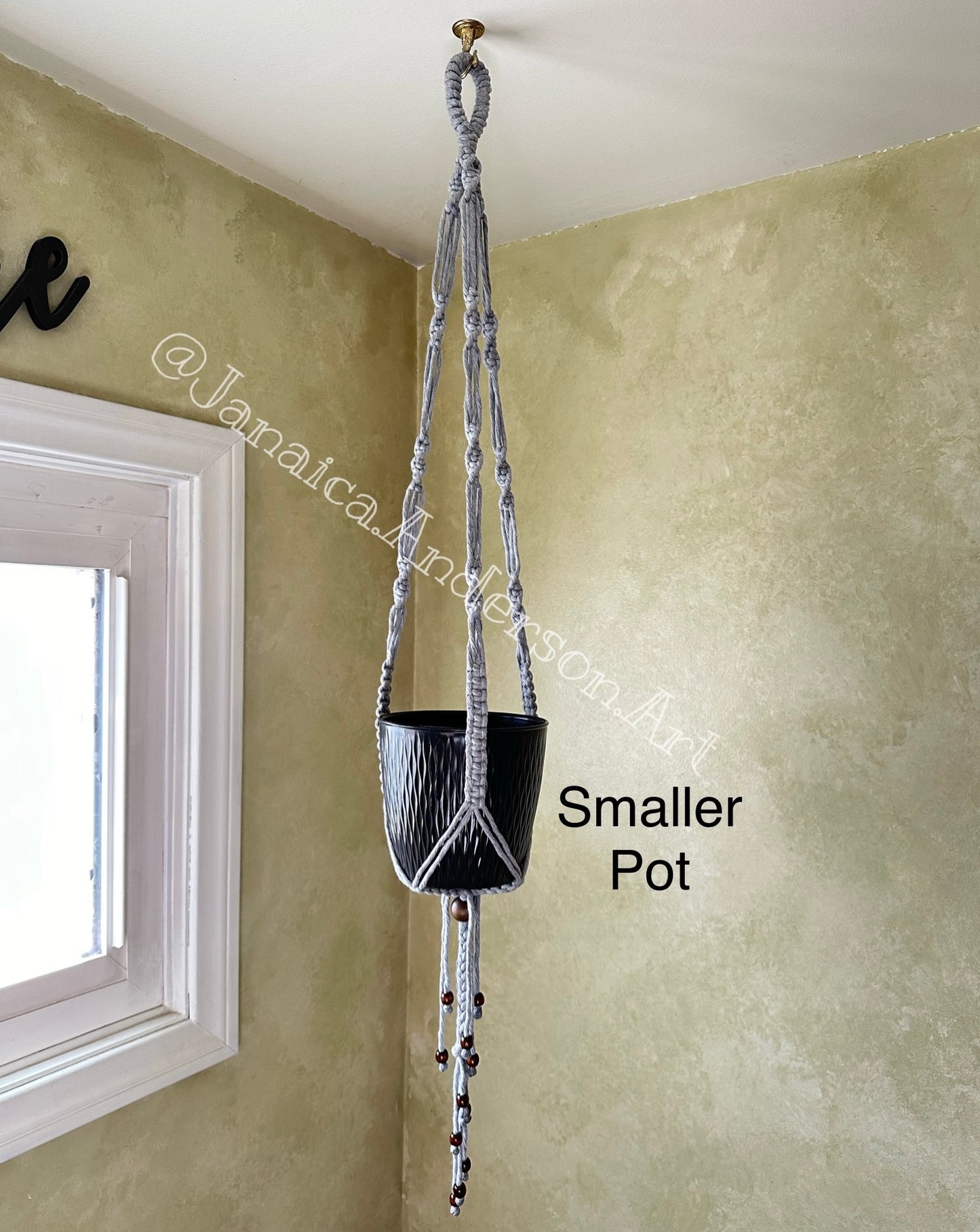 Macramé Plant Hanger No.20