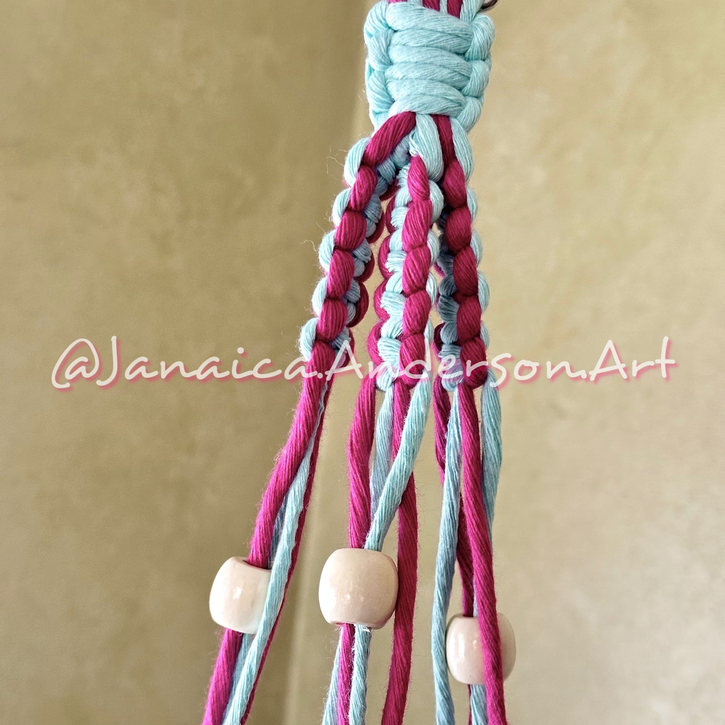Macramé Plant Hanger Sm.16
