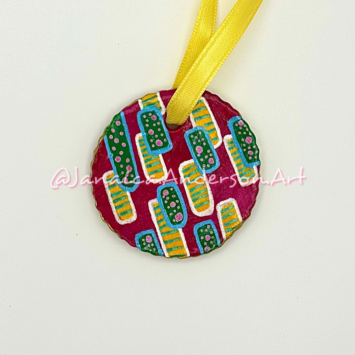 Clay Ornament Lg.10