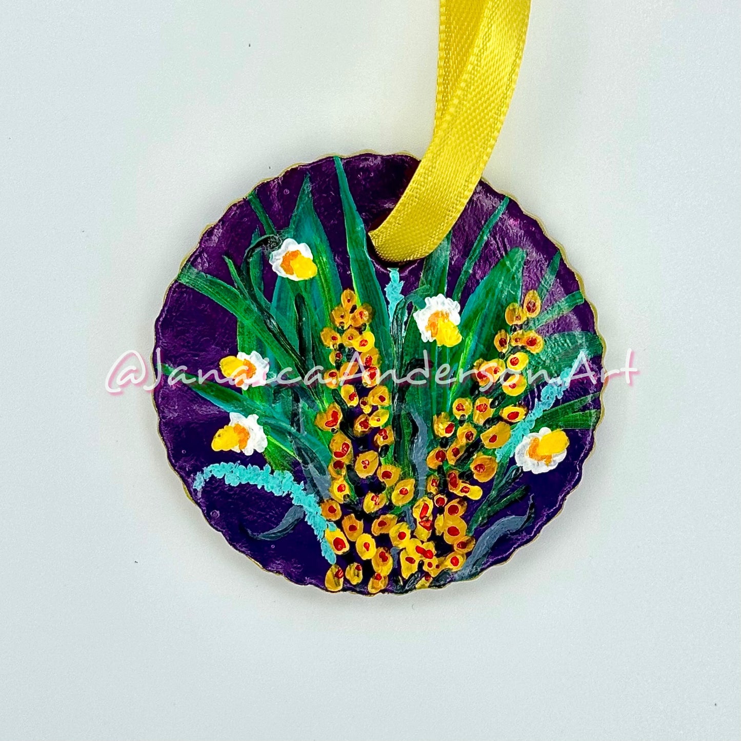 Clay Ornament Lg.8