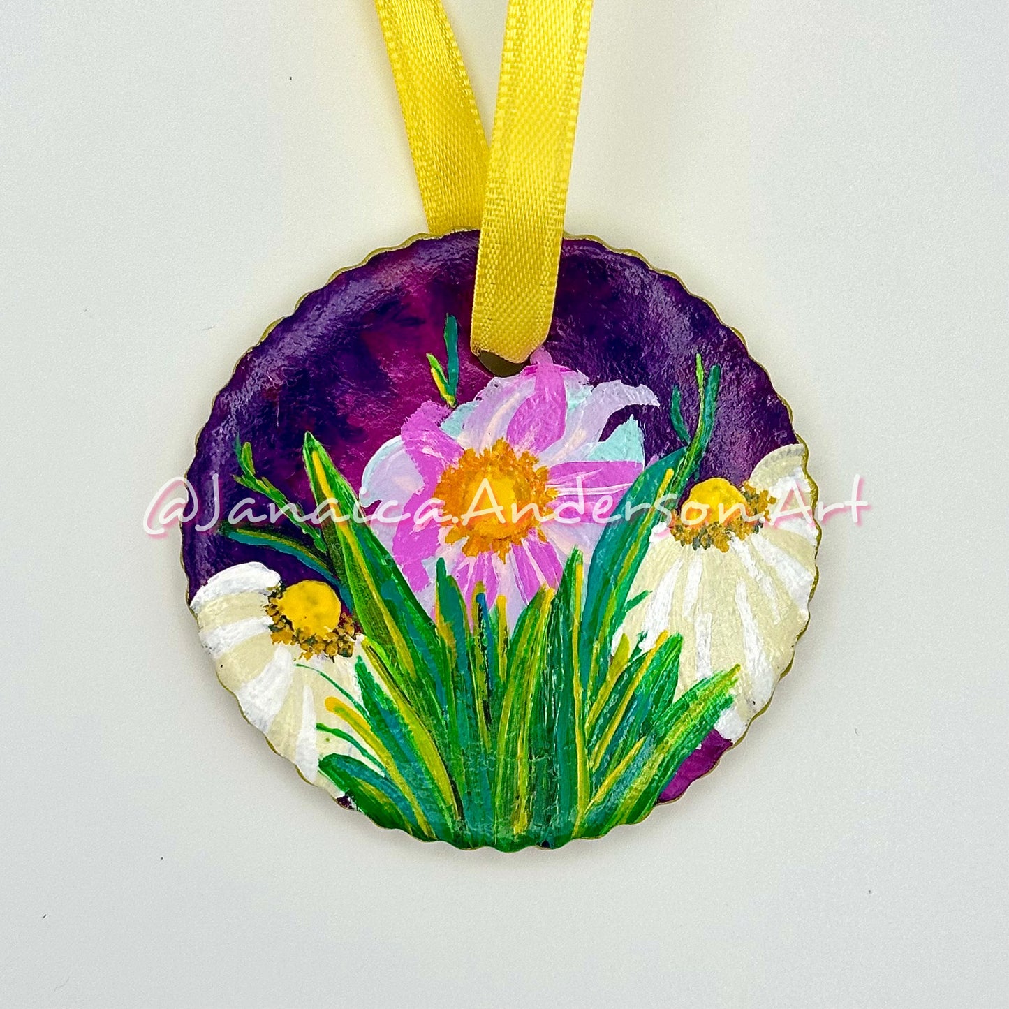 Clay Ornament Lg.7