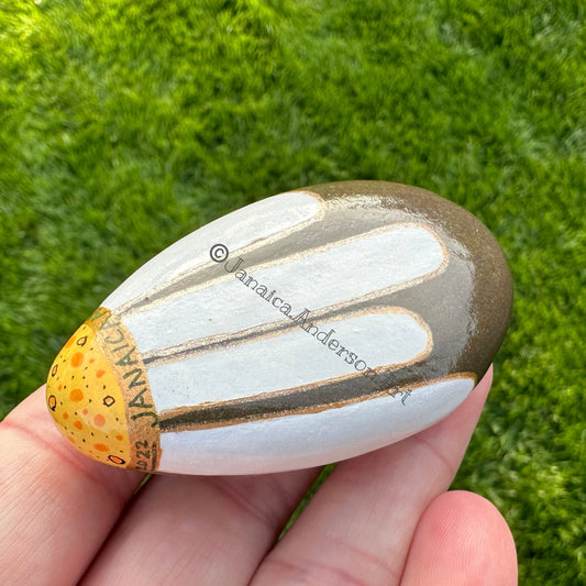 Daisy Exposed Stone - Hand Painted Stone
