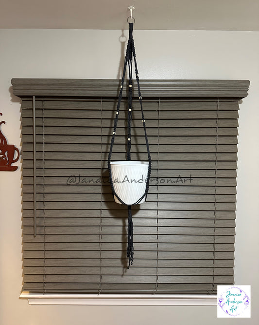 Macramé Plant Hanger No.30