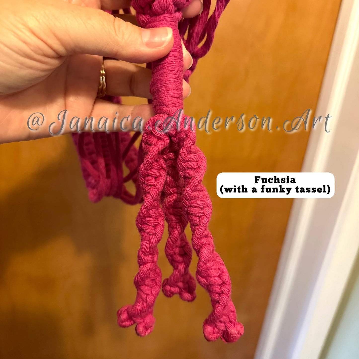 Macramé Plant Hanger Sm.49