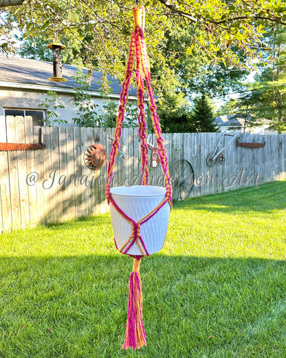 Macramé Plant Hanger Sm.44