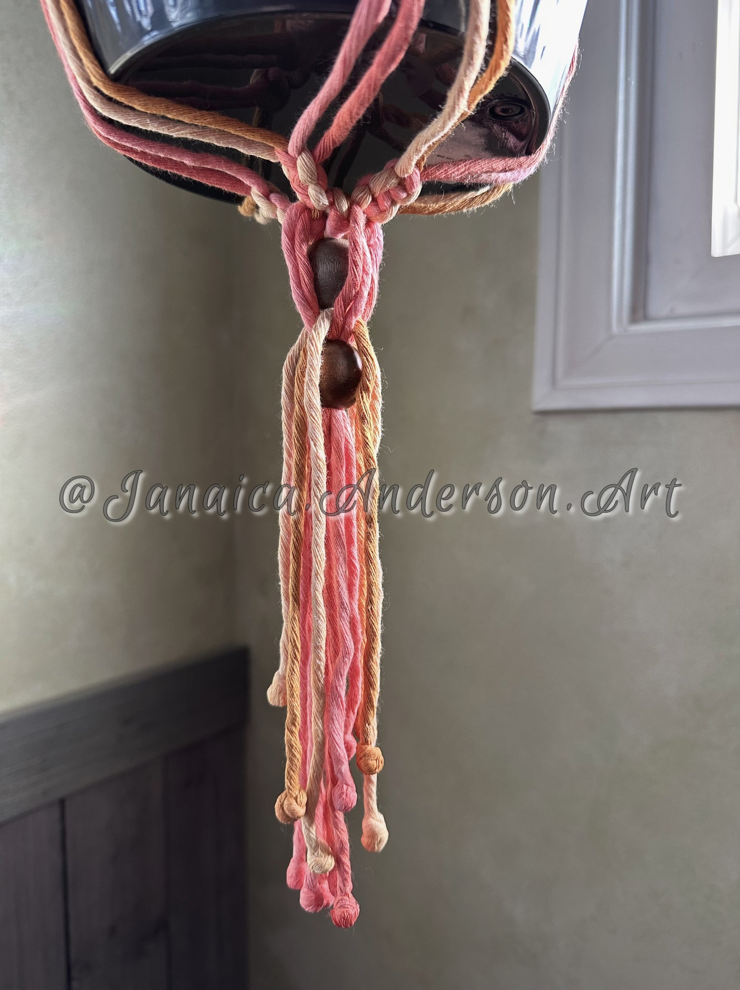 Macramé Plant Hanger Lg.32