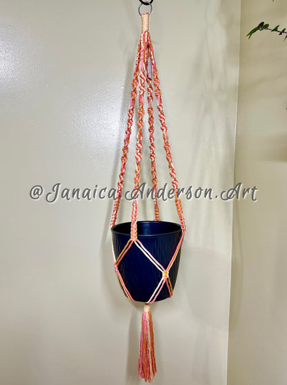 Macramé Plant Hanger Lg.26