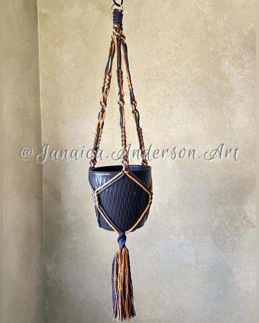 Macramé Plant Hanger Sm.51