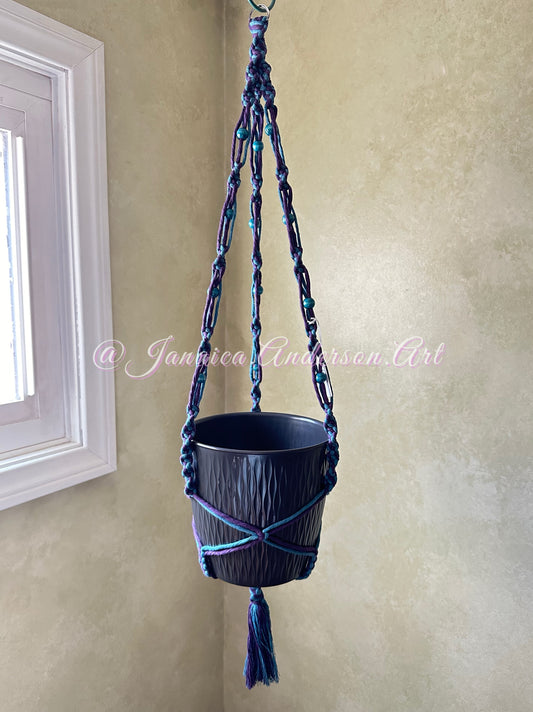 Macramé Plant Hanger Lg.10