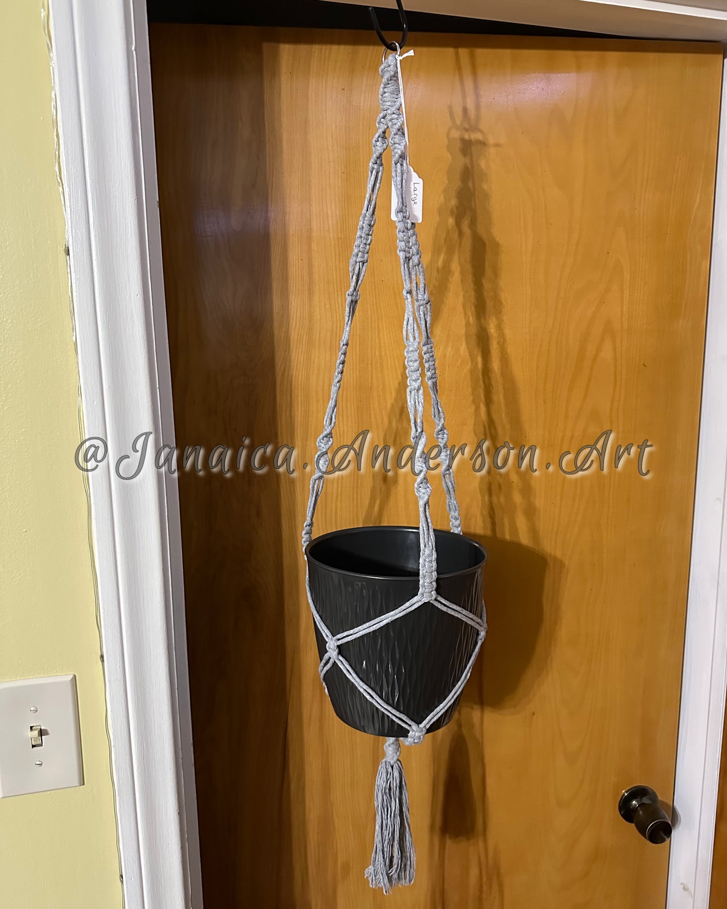 Macramé Plant Hanger Lg.21