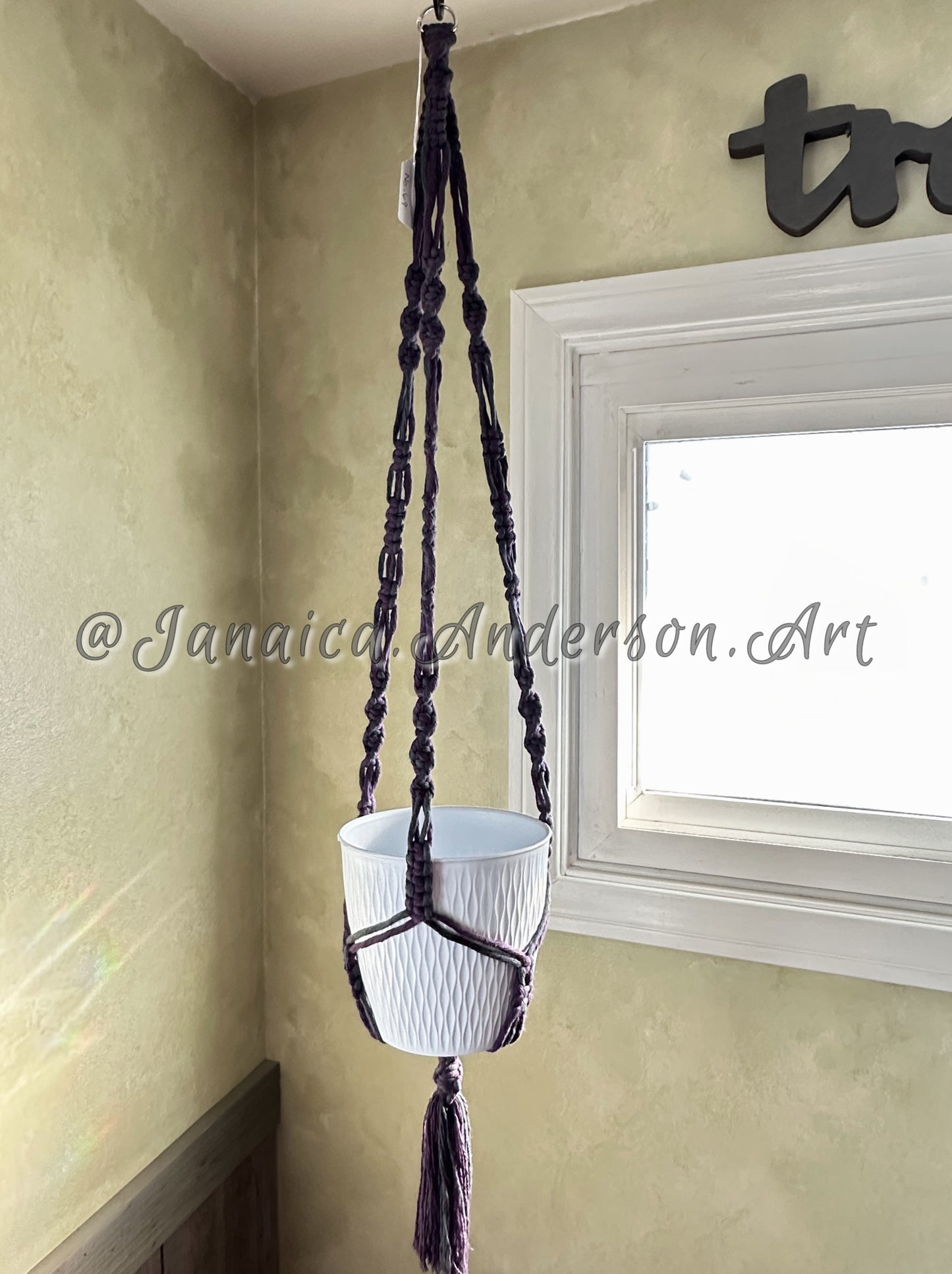 Macramé Plant Hanger LONG-Sm.69