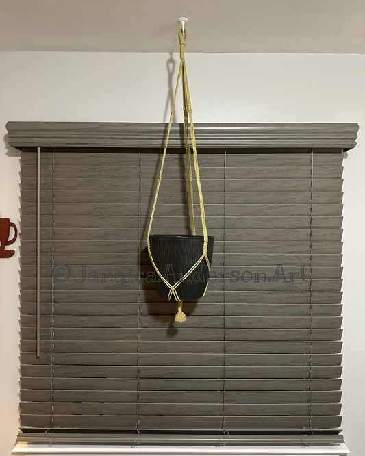 Macramé Plant Hanger No.1