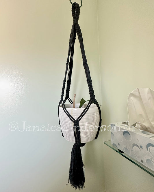 Macramé Plant Hanger No.15