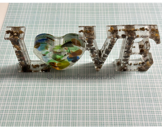 Resin LOVE Sign No.2